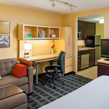 Towneplace Suites By Marriott Bethlehem Easton/Lehigh Valley Hollo Exterior photo