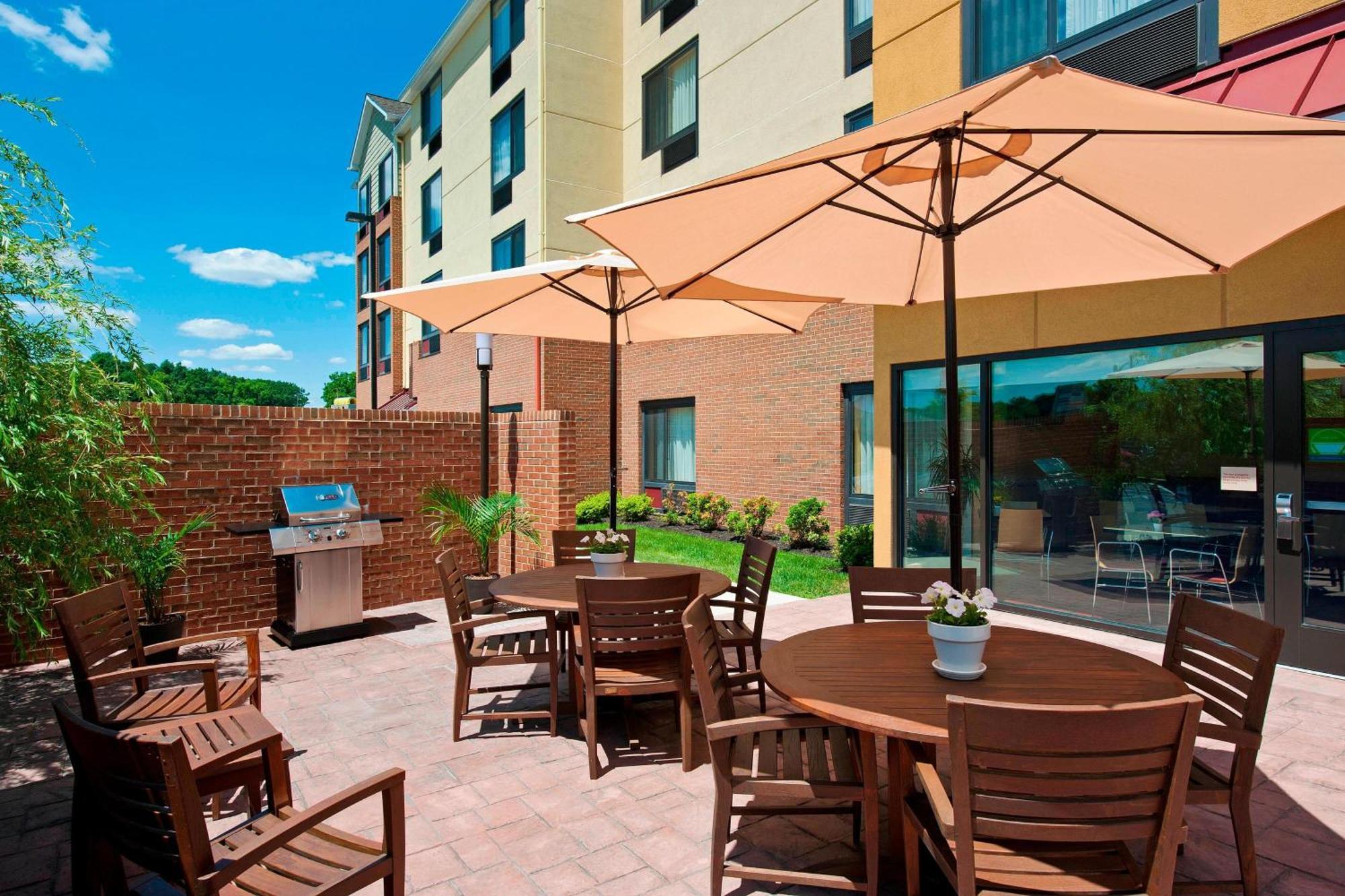 Towneplace Suites By Marriott Bethlehem Easton/Lehigh Valley Hollo Exterior photo