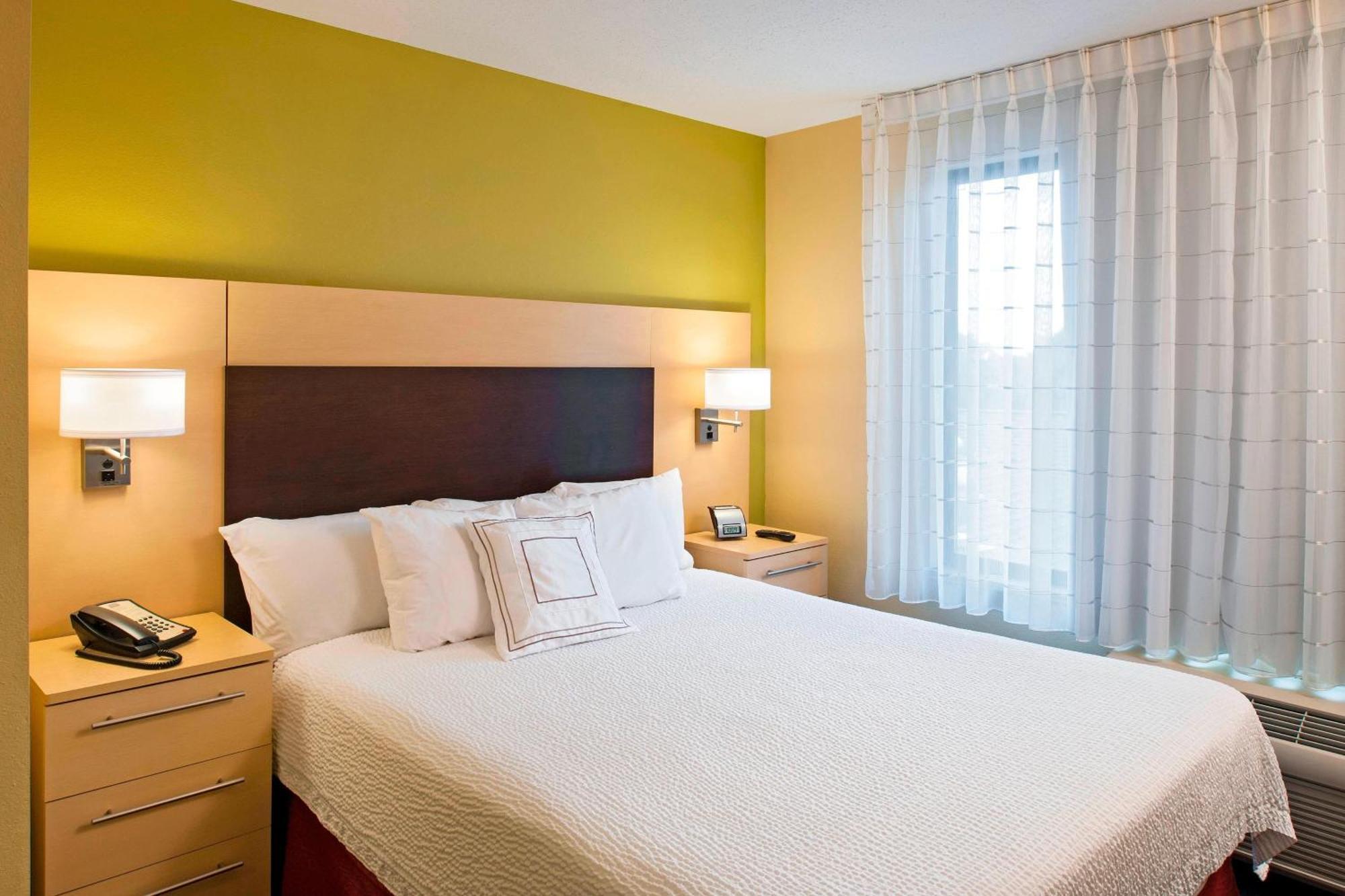Towneplace Suites By Marriott Bethlehem Easton/Lehigh Valley Hollo Exterior photo