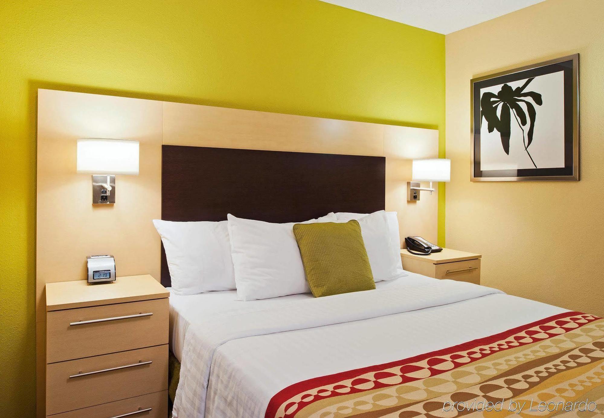 Towneplace Suites By Marriott Bethlehem Easton/Lehigh Valley Hollo Room photo